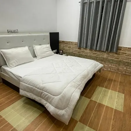 Lazy Staytion-2